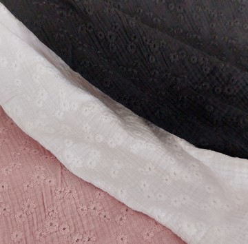 bloemen broderie double gauze