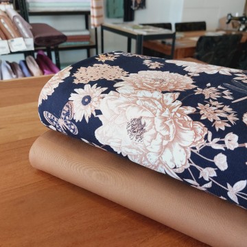 vlinders libelles bloemen french terry