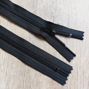 YKK spiraalrits 20 cm zwart