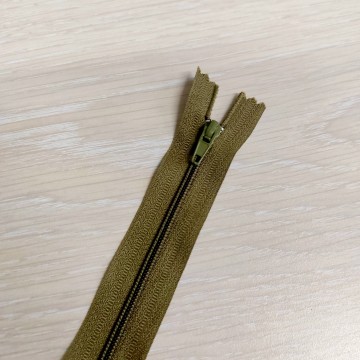 khaki groen 40 cm