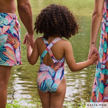 Bedrukte badkledingstof tortoise leaves 2225 7 04 katia g