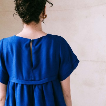Dilablouseshortpleatedsleevesandbuttonclosuresewingpattern