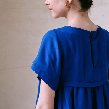 Dilablouseshortpleatedsleevesandgatherssewingpattern