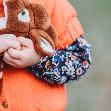 Flower joy m ecovero viscose rayon satin oceana blue 18s