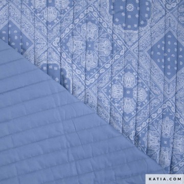 Gewatteerde stof met paisleyprint in spijkerblauw 2310 1 katia fhd