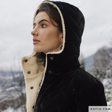 Gewatteerde stof techno peachskin pad black 2282 1 01 katia g