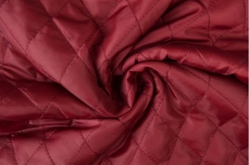 Quilted lining 77 bordeaux