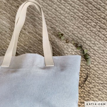 Recycled canvas aqua 2024 6 03 katia g