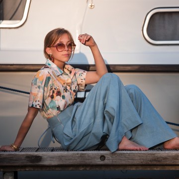 See you at six all the people l cotton 027s