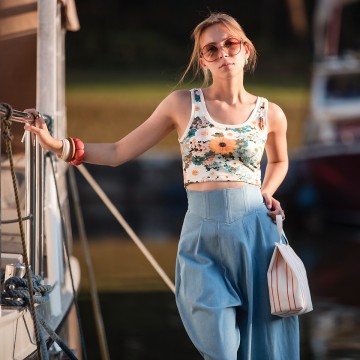 See you at six flower painting m french terry 014s