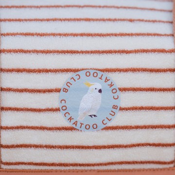 See you at six horizontals en sponge terry cloth papyrus creme 137s