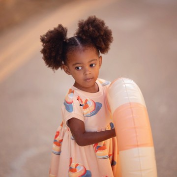 See you at six ribbing peachy cream