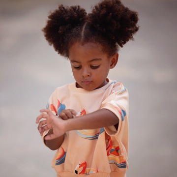 See you at six ribbing peachy cream