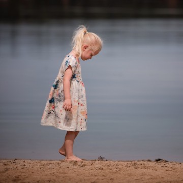 See you at six roses on canvas m linen viscose blend 07s