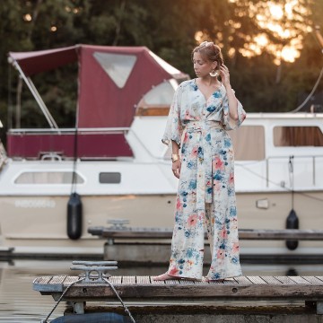 See you at six roses on canvas m linen viscose blend 21s