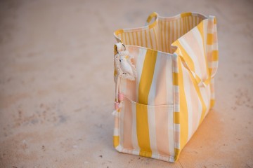 See you at six wiggly verticals yellow m cotton canvas papyrus creme 054