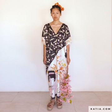 Stoffenpaneel satin brillant sakura scarf 2238 2 01 katia g