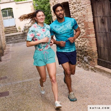 Technische sportstof met zeeschildpadprint 2290 1 06 katia g