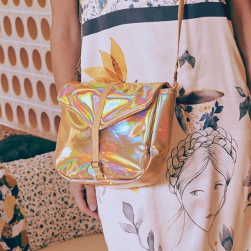 Tela laminada de tpu con efecto espejo color champan 3 01