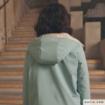 Waterdichte stof raincoat pu in de kleur mintgroen 2216 102 03 katia g