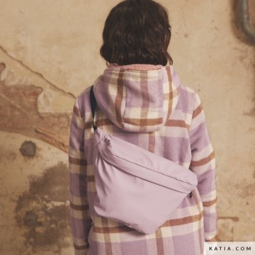 Waterdichte stof raincoat pu in de kleur pastel paars 2216 104 01 katia n